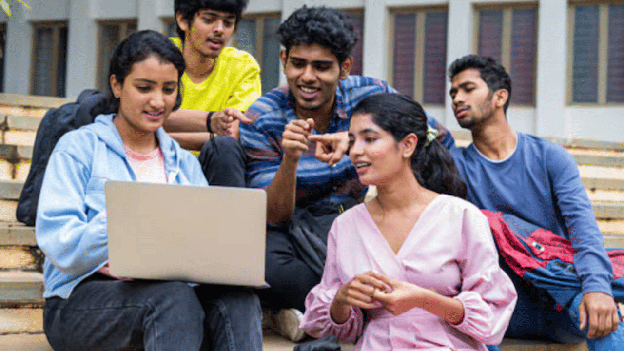 KEAM 2025 Rank List: തയ്യാറായിക്കോളൂ..! കീം റാങ്ക് ലിസ്റ്റ് ഉടൻ പുറത്തവരും; അറിയിപ്പ് ഇങ്ങനെ KEAM 2025 Rank List: തയ്യാറായിക്കോളൂ..! കീം റാങ്ക് ലിസ്റ്റ് ഉടൻ പുറത്തവരും; അറിയിപ്പ് ഇങ്ങനെ