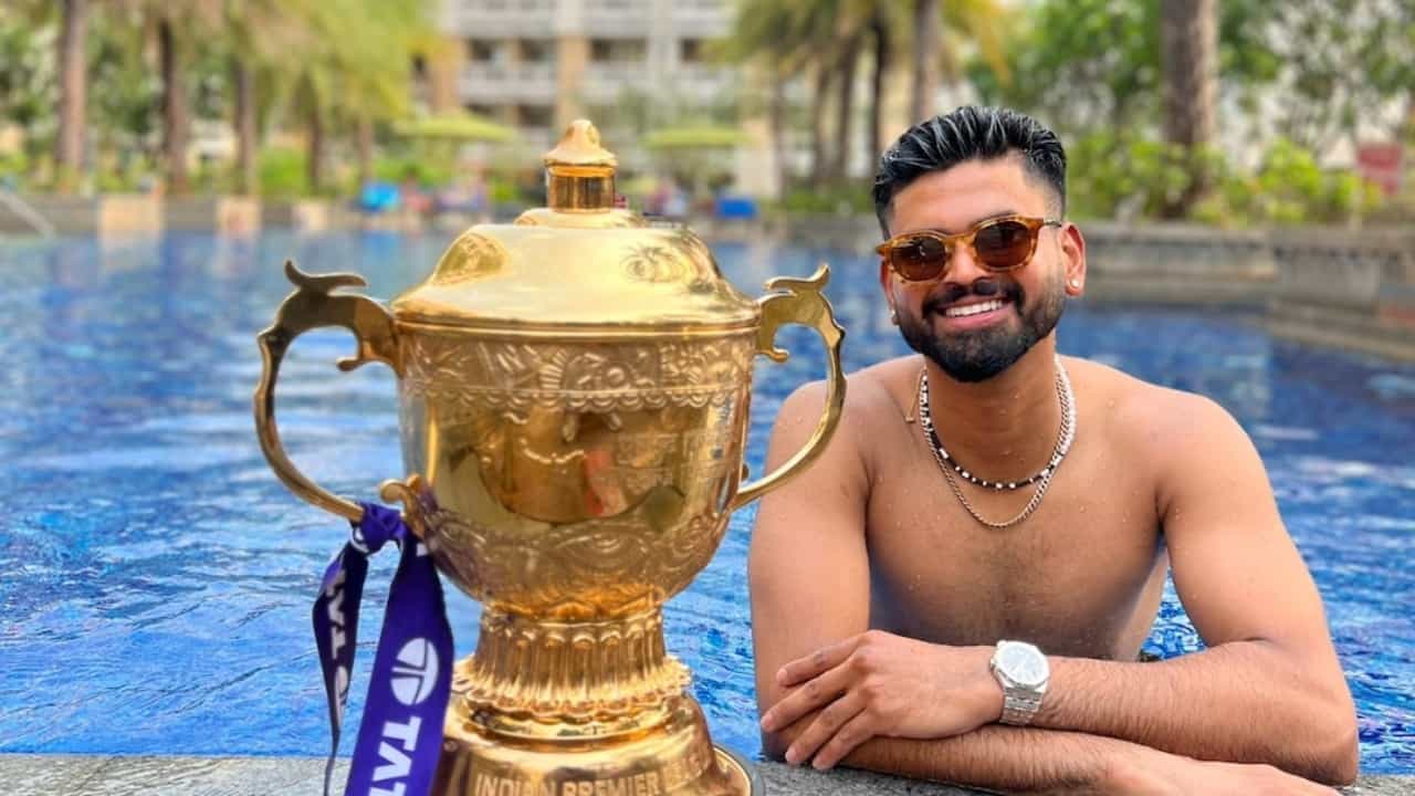 IPL 2025: കിരീടനേട്ടത്തിൻ്റെ ഒരു വർഷം; കൊൽക്കത്ത പോസ്റ്ററിൽ നിന്ന് ശ്രേയാസ് അയ്യരെ ഒഴിവാക്കിയതിനെതിരെ ആരാധകർ