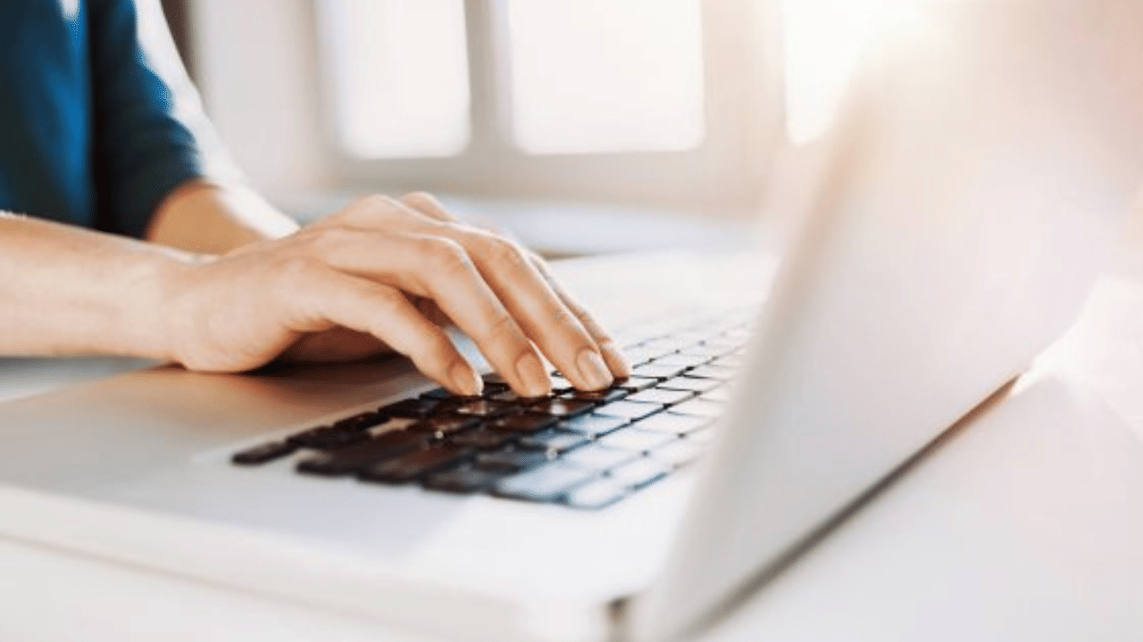 Kerala Plus One Admission 2025: പ്ലസ് വൺ പ്രവേശനം; ആദ്യ ആലോട്ട്മെൻ്റ് എന്ന്? ക്ലാസ് ആരംഭിക്കുന്നത് ജൂണിൽ തന്നെ