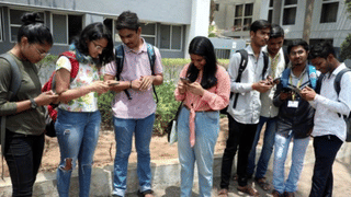 Kerala Plus Two Result 2025 Live: പ്ലസ് ടു ഫലം പ്രഖ്യാപിച്ചു;  വിജയശതമാനം കുറഞ്ഞു