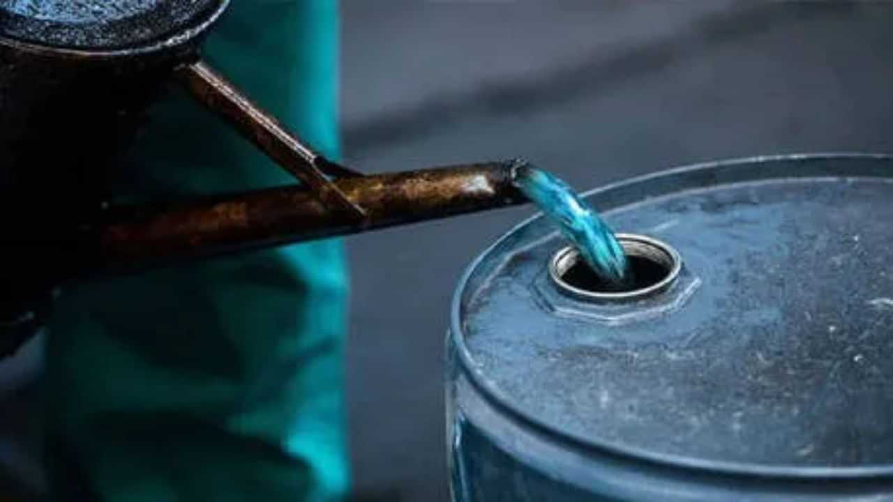 Kerosene Distribution: മണ്ണെണ്ണ എത്തുന്നു; എല്ലാ കാര്‍ഡിനും ഈ മാസം മുതല്‍ വിതരണം