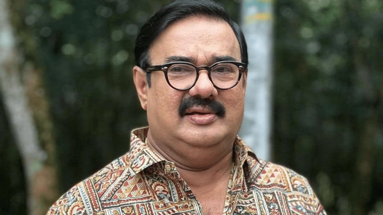 Maniyanpilla Raju: നസീര് സാറിന് കഴിക്കാന് വെച്ച ഭക്ഷണത്തിൽ ഞങ്ങള് മണ്ണ് വാരിയിട്ട് ഇറങ്ങിയോടി: മണിയന്പിള്ള രാജു Maniyanpilla Raju: നസീര് സാറിന് കഴിക്കാന് വെച്ച ഭക്ഷണത്തിൽ ഞങ്ങള് മണ്ണ് വാരിയിട്ട് ഇറങ്ങിയോടി: മണിയന്പിള്ള രാജു