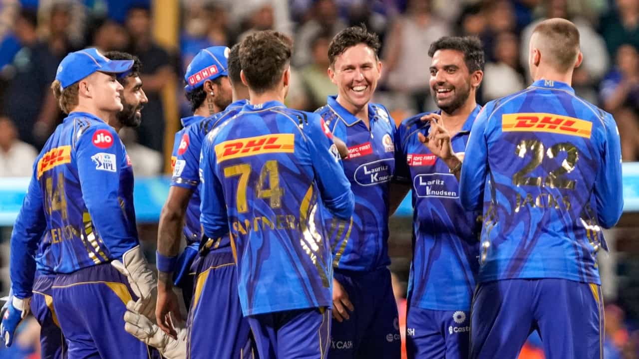 IPL 2025: പ്ലേ ഓഫ് കണ്ട് ഇനിയാരും പനിയ്ക്കണ്ട; ഡൽഹിയെ തകർത്തെറിഞ്ഞ് ആ സ്ഥാനം മുംബൈ എടുത്തിട്ടുണ്ട്