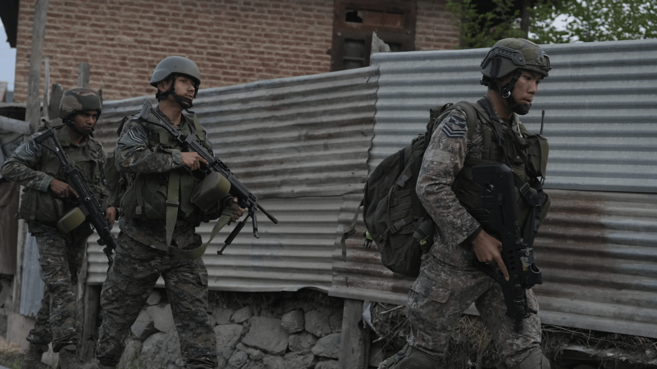 Major Indian Military Operations: സർജിക്കൽ സ്ട്രൈക്കും, ബാലക്കോട്ടും, മേഘ ദൂതും; ഇന്ത്യയുടെ നിർണായക സൈനീക ഓപ്പറേഷനുകൾ Major Indian Military Operations: സർജിക്കൽ സ്ട്രൈക്കും, ബാലക്കോട്ടും, മേഘ ദൂതും; ഇന്ത്യയുടെ നിർണായക സൈനീക ഓപ്പറേഷനുകൾ