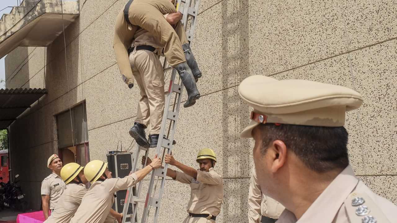 Mega Security Drill : സര്‍വ മുന്‍കരുതലുമായി രാജ്യം; നാളെ 259 സ്ഥലങ്ങളില്‍ മോക്ക് ഡ്രില്‍; കേരളത്തില്‍ രണ്ടിടങ്ങളില്‍