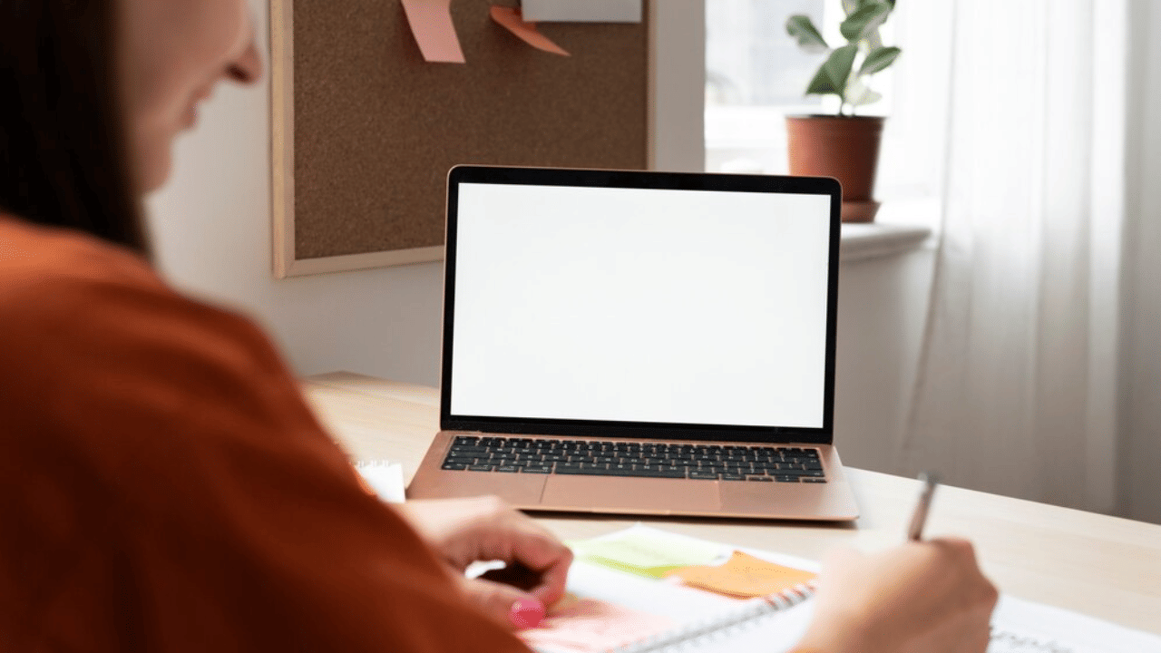 KITE Key to Entrance: കൈറ്റിന്റെ കീ ടു എൻട്രൻസ്; നീറ്റ് മാതൃകാ പരീക്ഷ മെയ് 3 മുതൽ