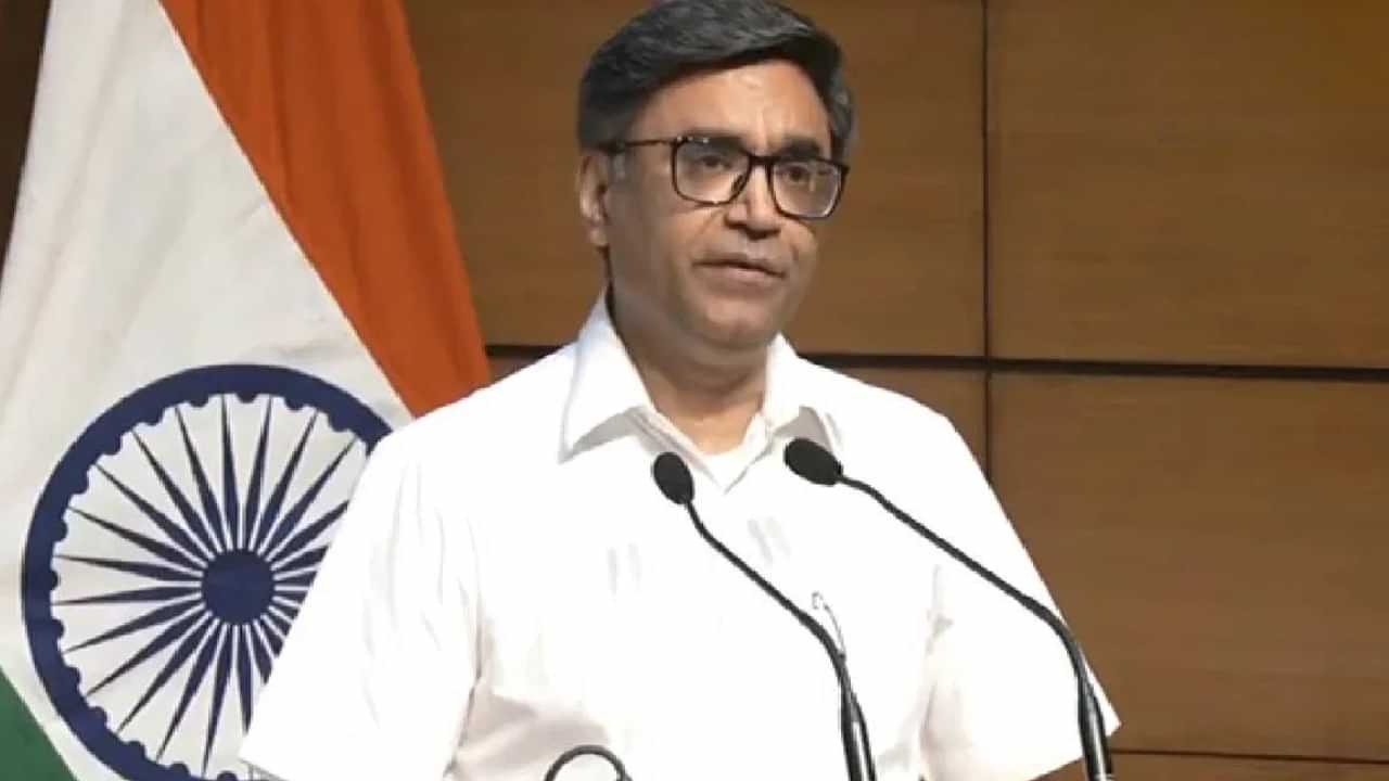 Operation Sindoor: നൂറിലധികം ഭീകരർ കൊല്ലപ്പെട്ടു; ഓപ്പറേഷൻ സിന്ദൂരിനെ പറ്റി വിദേശകാര്യ സെക്രട്ടറി Operation Sindoor: നൂറിലധികം ഭീകരർ കൊല്ലപ്പെട്ടു; ഓപ്പറേഷൻ സിന്ദൂരിനെ പറ്റി വിദേശകാര്യ സെക്രട്ടറി