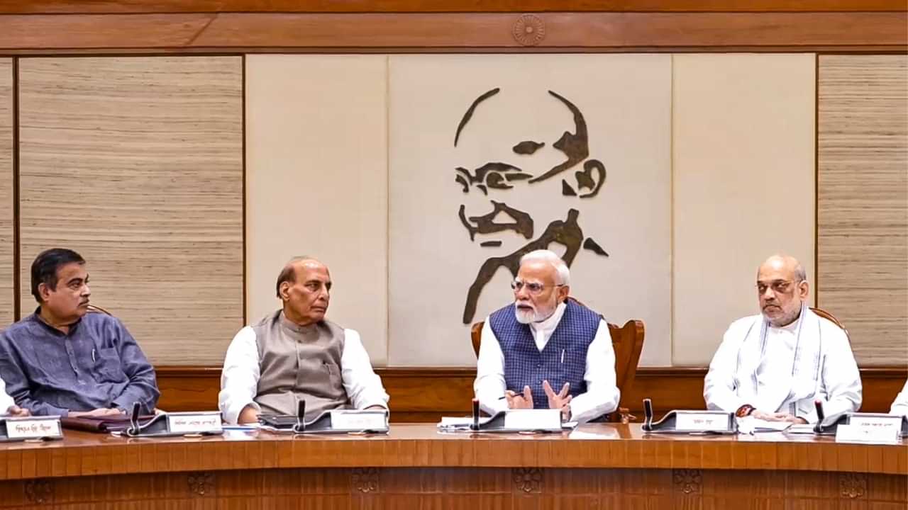 Operation Sindoor: ആഗോള ശക്തികളെ കാര്യങ്ങൾ ധരിപ്പിച്ചു, പിന്നാലെ നീക്കം; ഓപ്പറേഷൻ സിന്ദൂരിൽ കിടുങ്ങി പാകിസ്ഥാൻ