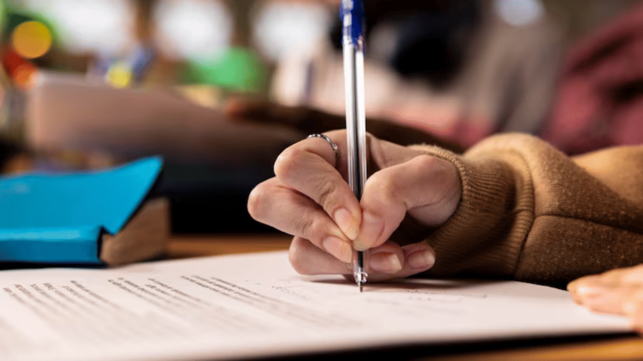 Kerala Plus Two Say-Improvement Exam 2025: പ്ലസ് ടു സേ, ഇംപ്രൂവ്മെൻ്റ് പരീക്ഷ 2025; ഇന്ന് കൂടി അപേക്ഷിക്കാം