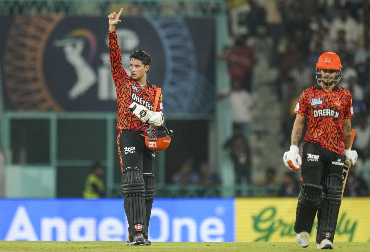 ടൂർണമെൻ്റിൽ നിന്ന് പുറത്തായെങ്കിലും കഴിഞ്ഞ കളി ലഖ്നൗ സൂപ്പർ ജയൻ്റ്സിനെ ആധികാരികമായി പരാജയപ്പെടുത്താൻ സൺറൈസേഴ്സ് ഹൈദരാബാദിന് സാധിച്ചു. ആറ് വിക്കറ്റ് ജയത്തോടെ തങ്ങൾക്കൊപ്പം ലഖ്നൗവിനെയും ഒപ്പം പുറത്തേക്ക് കൂട്ടാൻ അവർക്ക് സാധിച്ചു. (Image Credits - PTI)