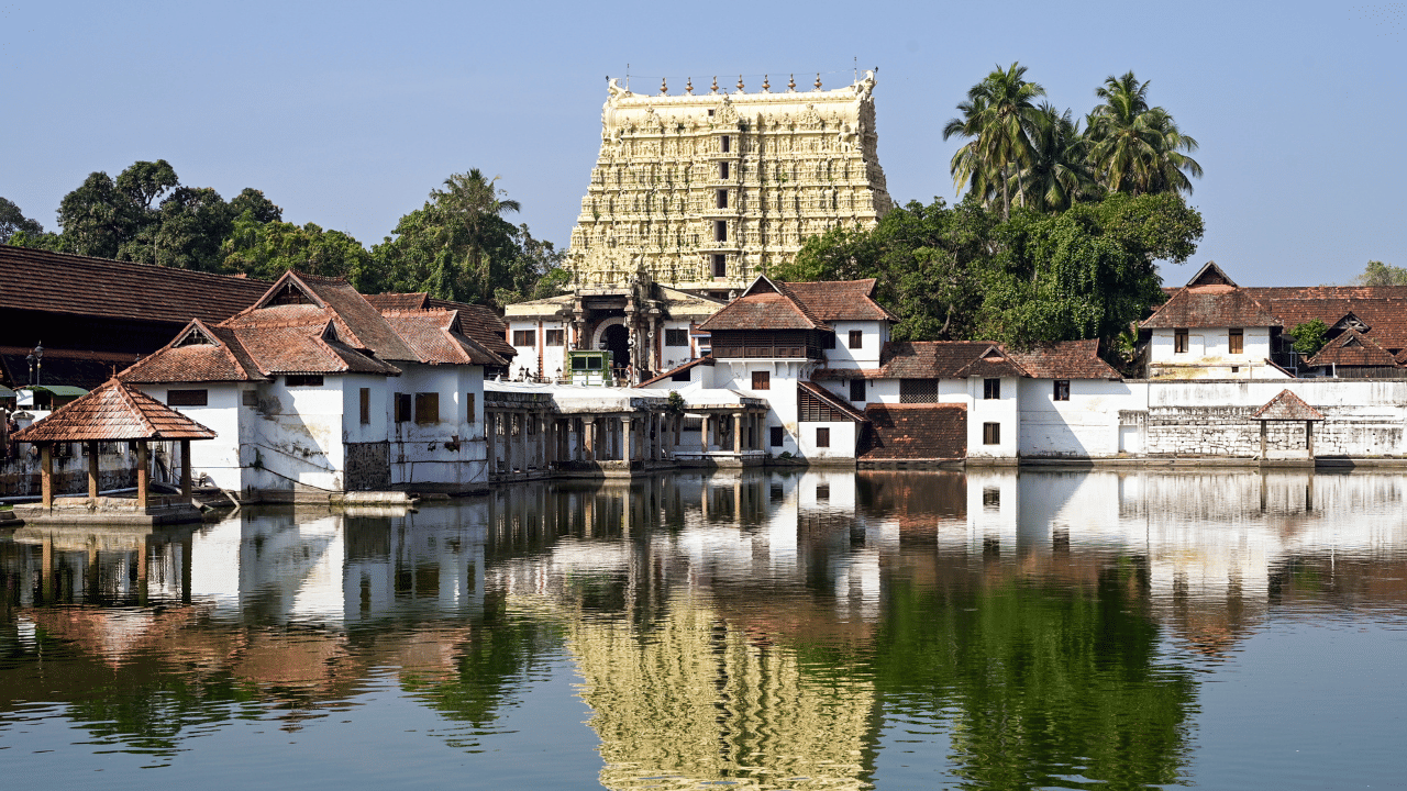 Padmanabha Swamy Temple Gold Theft: ജീവനക്കാരെ സംശയമുണ്ട്, തെളിവില്ല; പത്മനാഭ സ്വാമി ക്ഷേത്രത്തിലെ മോഷണത്തിൽ വലഞ്ഞ് പോലീസ്
