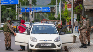 Pahalgam Attack: പഹൽഗാം ഭീകരാക്രമണം: പങ്കുള്ള പ്രദേശവാസികളെ കണ്ടെത്താൻ എൻഐഎ, 14ാം ദിവസവും ഭീകരർക്കായി തിരച്ചിൽ