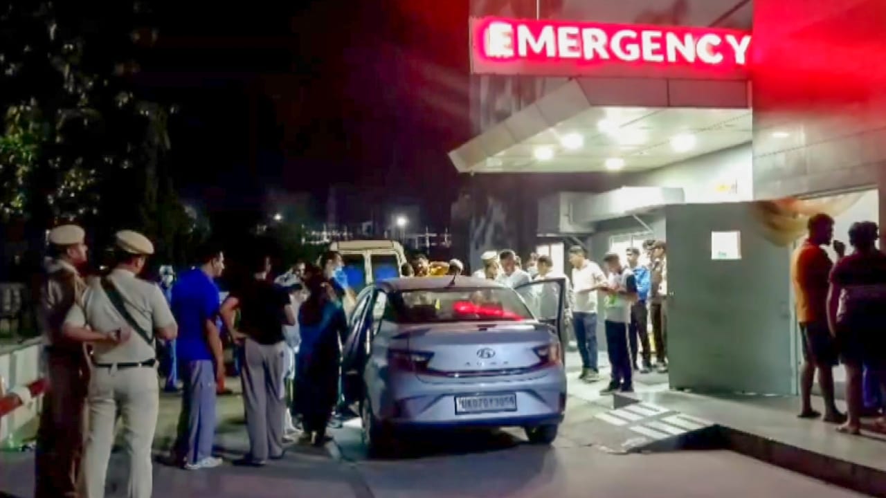 Crime News: കാറിനുള്ളിലെ കൂട്ട മരണത്തിന് ചുരുളഴിഞ്ഞു; പിന്നിൽ ഞെട്ടിക്കുന്ന വിവരങ്ങൾ