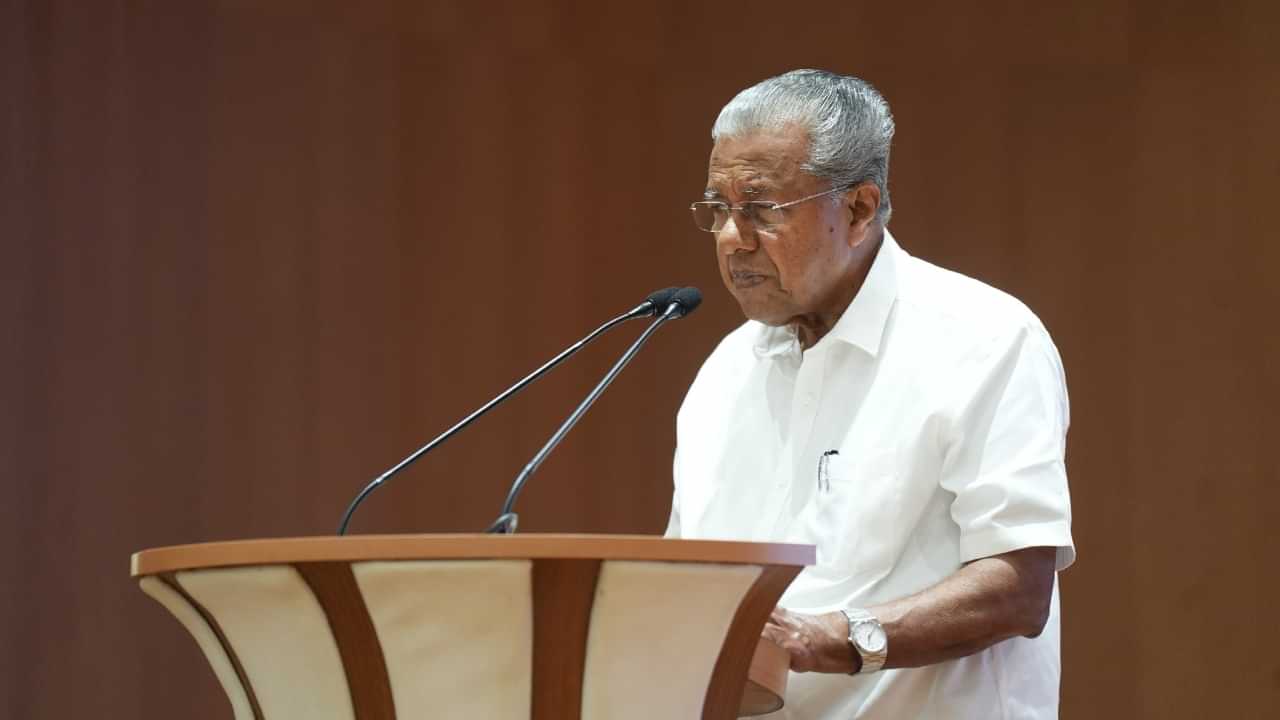 Pinarayi Vijayan: കേന്ദ്രാനുമതിയുണ്ടെങ്കിലേ കെറെയിൽ വരൂ; അനുമതി ലഭിക്കാത്തതിന് കാരണം ഇവിടെയുള്ള ചില ആളുകൾ: മുഖ്യമന്ത്രി