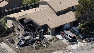 Operation Sindoor Delegation: ഡ്രോണ്‍ ആക്രമണത്തെ തുടര്‍ന്ന് മോസ്‌കോ വിമാനത്താവളം അടച്ചു; ഒപി സിന്ദൂര്‍ പ്രതിനിധി സംഘത്തിന്റെ ലാന്‍ഡിങ് വൈകി