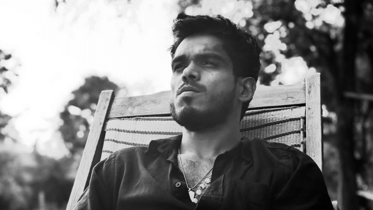 Rapper Dabzee: റാപ്പർ ഡബ്സിയും 3 സുഹൃത്തുകളും അറസ്റ്റില്; നടപടി സാമ്പത്തിക തർക്കത്തിൽ Rapper Dabzee: റാപ്പർ ഡബ്സിയും 3 സുഹൃത്തുകളും അറസ്റ്റില്; നടപടി സാമ്പത്തിക തർക്കത്തിൽ