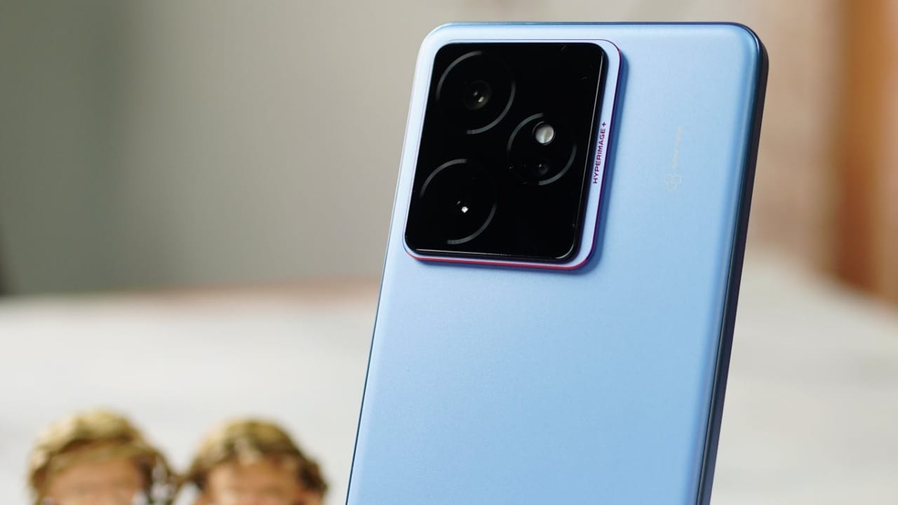 Realme GT 7 Dream Edition: റിയൽമി ജിടി 7 ഡ്രീം എഡിഷൻ ഈ മാസം തന്നെ എത്തും; സ്പെക്സിൽ ഞെട്ടിക്കുമെന്ന് സൂചന