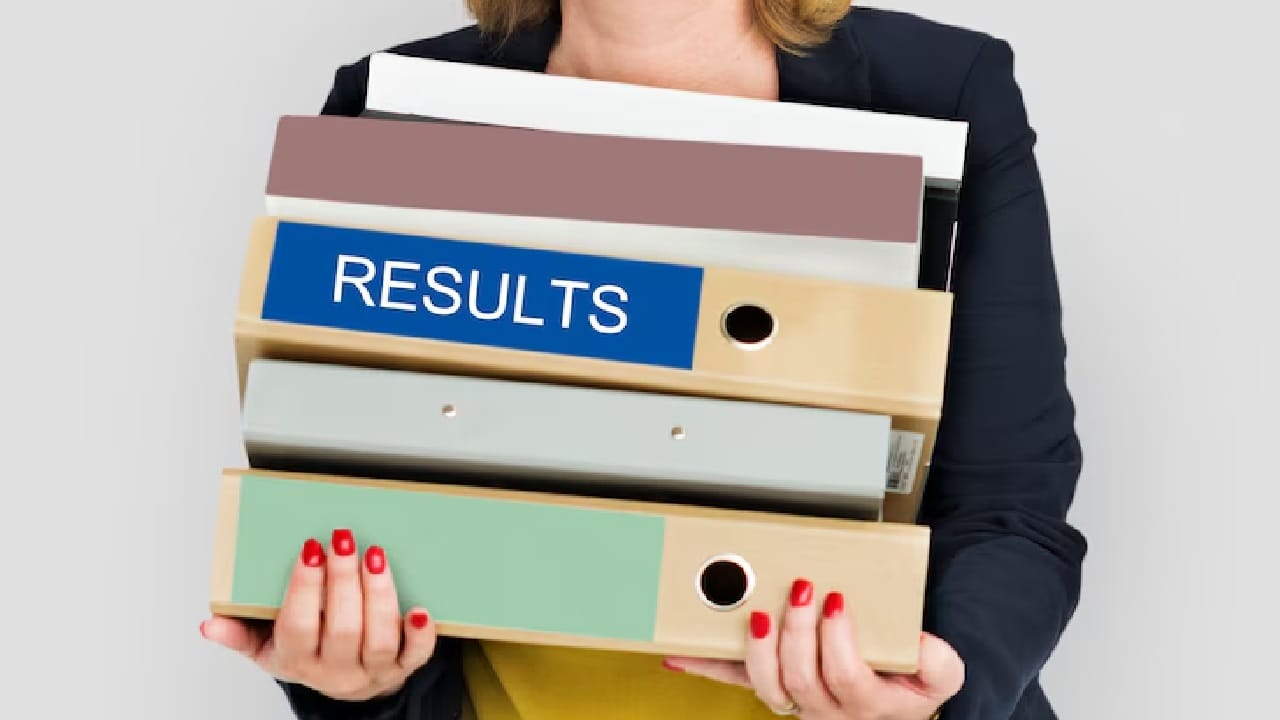 Kerala Plus Two Result 2025: ഫലപ്രഖ്യാപനം മൂന്ന് മണിക്ക്; വെബ്‌സൈറ്റുകളില്‍ പ്ലസ് ടു റിസല്‍ട്ട് എത്തുന്നത് എപ്പോള്‍?