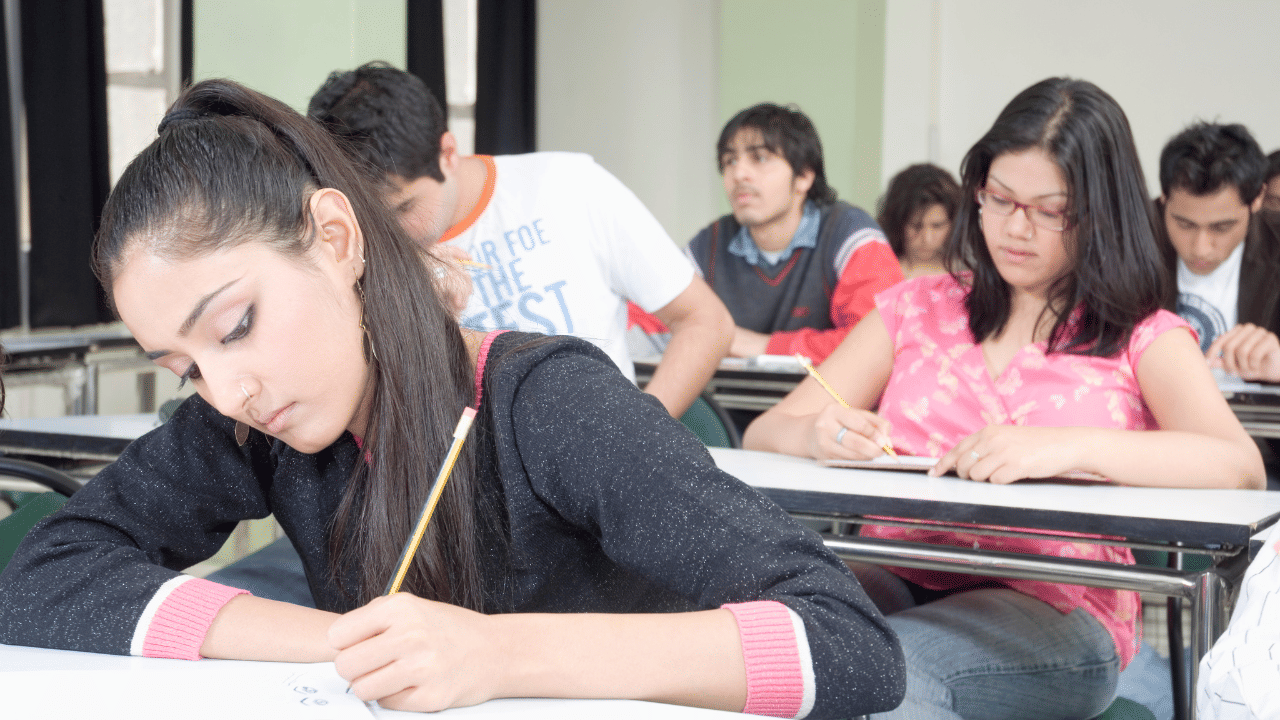 Kerala SSLC Result 2025: എസ്എസ്എൽസി ഗ്രേഡിംഗ് രീതി എങ്ങനെ? അറിയാം വിശദമായി