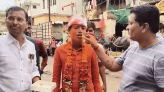 മിസ് വേൾഡ് മത്സരാർത്ഥികൾ യാദഗിരിഗുട്ടയിൽ; നരസിംഹ ക്ഷേത്രം സന്ദർശിച്ചു