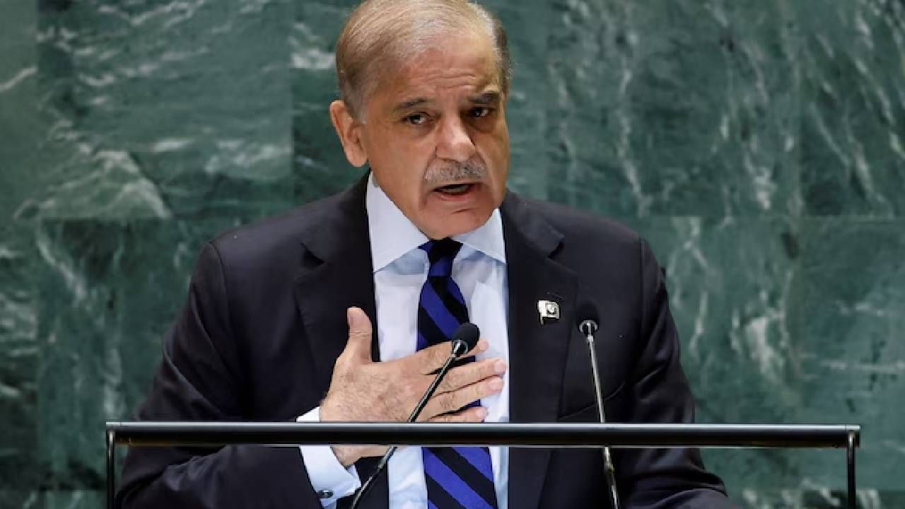 Pakistan PM Shehbaz Sharif: ‘തീരുമാനം എടുക്കാൻ കഴിയാത്ത പ്രധാനമന്ത്രി, തീവ്രവാദികളെ സഹായിക്കുന്ന ആൾ, പാകിസ്ഥാന്‍റെ ഏറ്റവും ദുർബലൻ’; ആരാണ് ഷഹബാസ് ഷെരീഫ്?