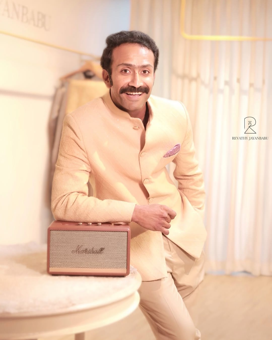 താന്‍ തന്നെയാണ് തന്നെ റീഹാബിലേക്ക് കൊണ്ടുപോകണമെന്ന് പറഞ്ഞത്. അത് കഴിഞ്ഞ് തിരിച്ചുവന്നപ്പോഴേക്ക് ഒരുപാട് കമന്റുകള്‍ കാണാം. കഞ്ചാവടിയന്‍, പത്ത് ദിവസം എവിടെയായിരുന്നു ട്രീറ്റ്്‌മെന്റ് എന്നിങ്ങനെ.

