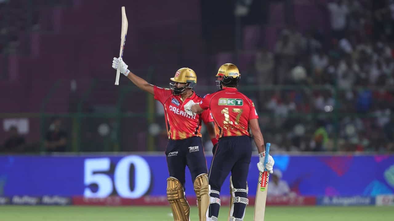 IPL 2025: ശ്രേയസിന്റെ ഫിഫ്റ്റി, സ്റ്റോയിനിസിന്റെ വെടിക്കെട്ട്; പഞ്ചാബിന് മികച്ച സ്കോര് IPL 2025: ശ്രേയസിന്റെ ഫിഫ്റ്റി, സ്റ്റോയിനിസിന്റെ വെടിക്കെട്ട്; പഞ്ചാബിന് മികച്ച സ്കോര്