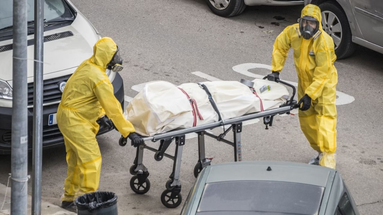 Covid Deaths: സംസ്ഥാനങ്ങൾ പൂഴ്ത്തിവച്ചത് 20 ലക്ഷം കൊവിഡ് മരണങ്ങൾ; ശരിയായ കണക്ക് പുറത്തുവിട്ട് കേന്ദ്രം Covid Deaths: സംസ്ഥാനങ്ങൾ പൂഴ്ത്തിവച്ചത് 20 ലക്ഷം കൊവിഡ് മരണങ്ങൾ; ശരിയായ കണക്ക് പുറത്തുവിട്ട് കേന്ദ്രം