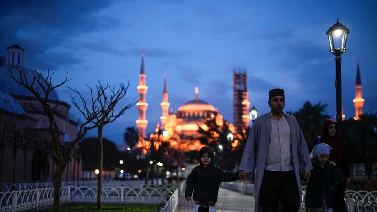 Turkey Ticket Booking: പണി പാളി, തുർക്കിയിലേക്കുള്ള ടിക്കറ്റ് ബുക്കിംഗിൽ വൻ ഇടിവ്, ക്യാൻസൽ ചെയ്തവർ നിരവധി Turkey Ticket Booking: പണി പാളി, തുർക്കിയിലേക്കുള്ള ടിക്കറ്റ് ബുക്കിംഗിൽ വൻ ഇടിവ്, ക്യാൻസൽ ചെയ്തവർ നിരവധി