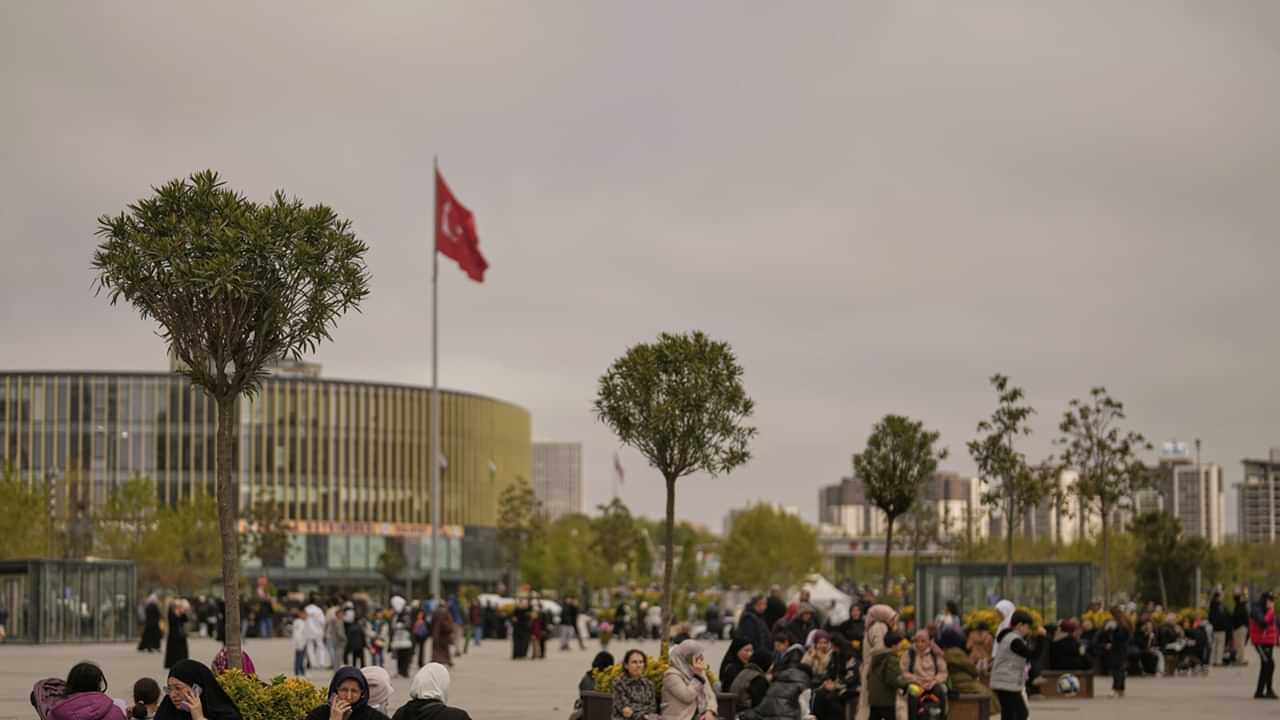 Turkey: ആളറിഞ്ഞു കളിക്കടേ ! പൊന്നുപോലെ നോക്കിക്കോളാം, വന്നേക്കണേ; ഇന്ത്യക്കാരോട് അഭ്യര്‍ത്ഥിച്ച് തുര്‍ക്കി