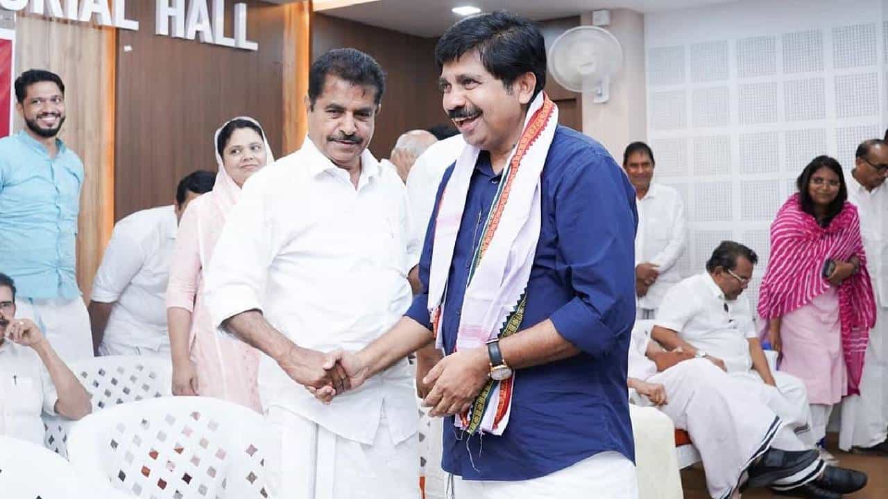 Nilambur By-Election 2025: നിലമ്പൂരിൽ പോരാട്ടം മുറുകുന്നു; യുഡിഎഫ് സ്ഥാനാർത്ഥി ആര്യാടൻ ഷൗക്കത്ത് ഇന്ന് പത്രിക സമര്‍പ്പിക്കും