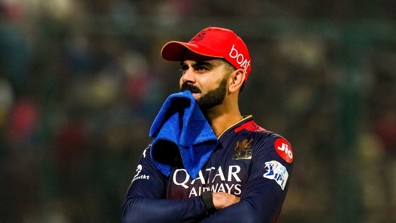 Virat Kohli : നടിയുടെ ഹോട്ട് ഫോട്ടോ ലൈക്ക് ചെയ്തു; പിന്നാലെ ഇൻസ്റ്റഗ്രാം അൽഗോരിതത്തെ പഴിച്ച് വിരാട് കോലി