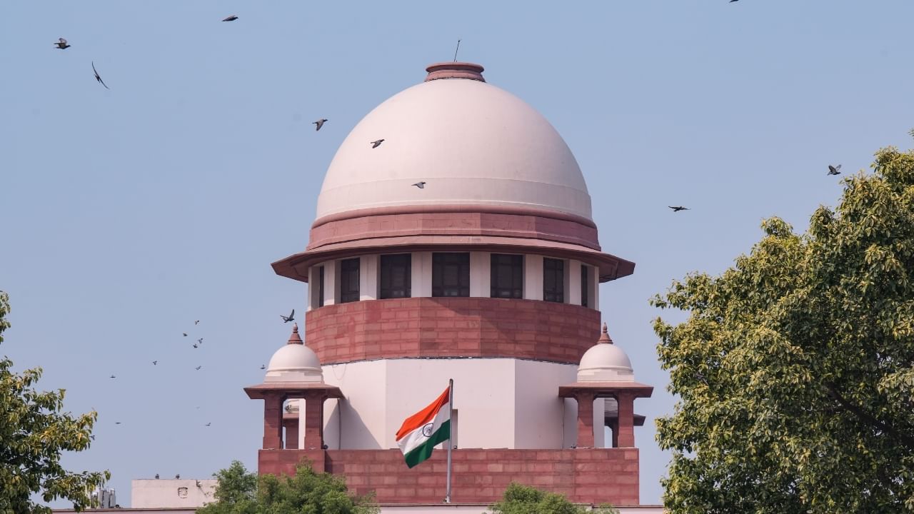 Waqf Amendment Act: വഖഫ് നിയമത്തിനെതിരായ ഹർജികളിൽ പുതിയ ചീഫ് ജസ്റ്റിസ് വിധി പറയും; ഇടക്കാല വിധി ഇല്ലെന്ന് സുപ്രീം കോടതി