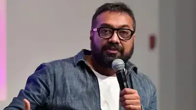 ഏറെ ആരാധകരുള്ള പ്രിയ താരമാണ് നടനും സംവിധായകനുമായ അനുരാഗ് കശ്യപ്. കഴിഞ്ഞ കുറച്ച് വർഷങ്ങളായി നിരവധി ഹിറ്റ് ചിത്രങ്ങളാണ് താരം സമ്മാനിച്ചത്. വിജയ് സേതുപതി മുഖ്യ കഥാപാത്രമായി എത്തിയ തമിഴ് ചിത്രം മഹാരാജയിലെ വേഷം ഏറെ പ്രശംസ നേടിയിരുന്നു. (image credits: Instagram)