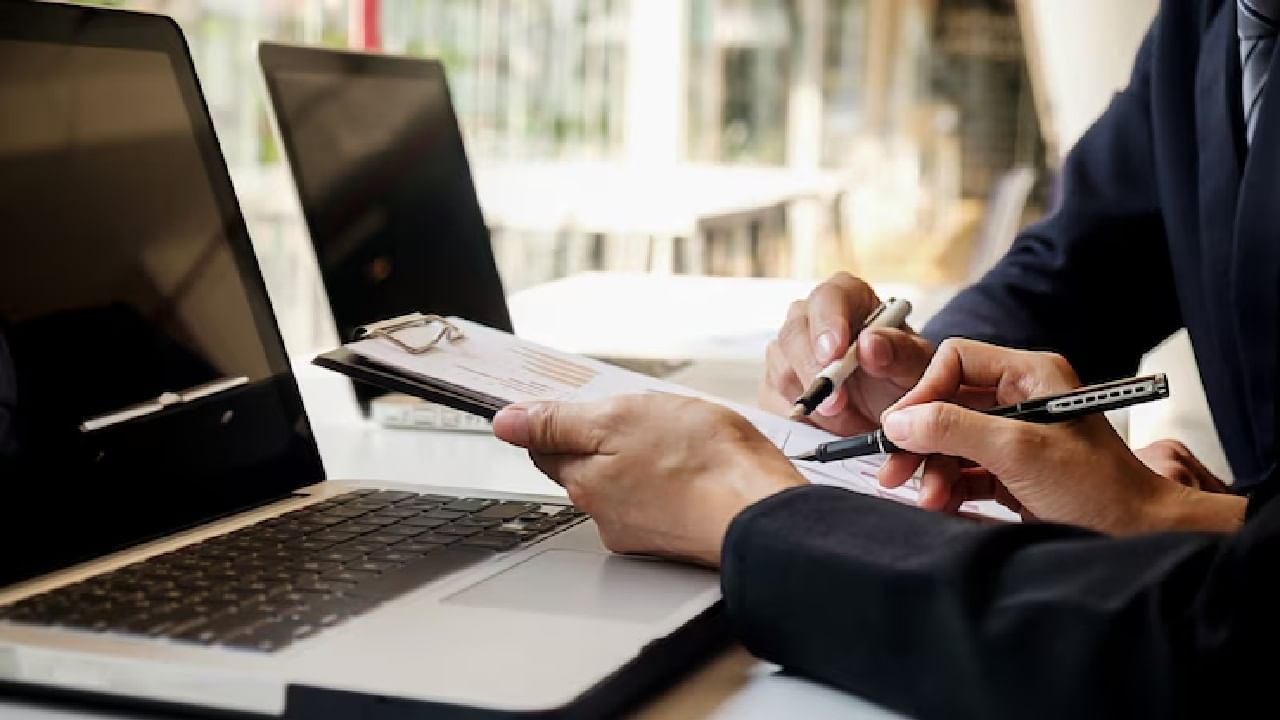 Kerala Plus One Admission 2025: അപേക്ഷയില്‍ എന്തൊക്കെ തിരുത്താം? പേരിലെ പിഴവ് മാറ്റാമോ? പ്ലസ് വണ്‍ അപേക്ഷകര്‍ ശ്രദ്ധിക്കേണ്ടത്‌