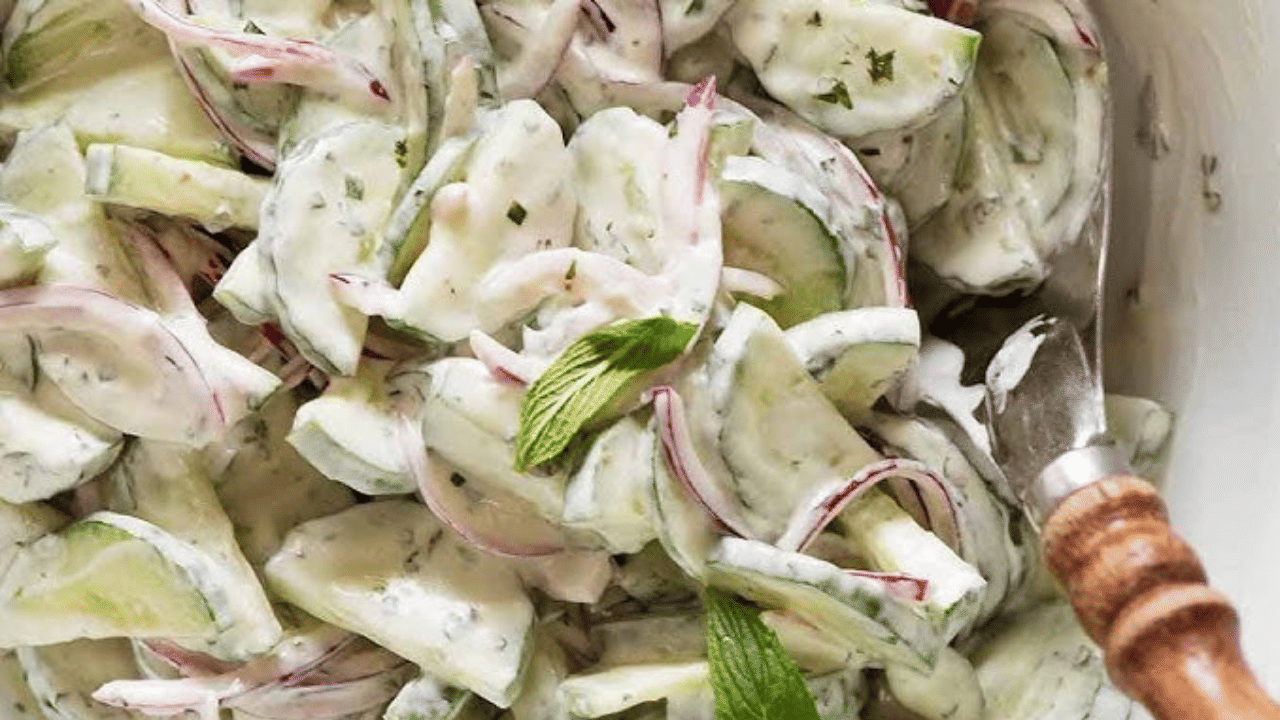 വേണമെങ്കിൽ തണുപ്പിച്ച് കഴിക്കാവുന്നതാണ്. ഇത് ശരീരഭാരം കുറയ്ക്കാനും വയറ് നിറഞ്ഞതായി തോന്നിപ്പിച്ച് വിശപ്പ് ശമിപ്പിക്കാനും വളരെ നല്ലതാണ്. കൂടാതെ നിങ്ങളുടെ ശരീരത്തിൽ ജലാംശം നിലനിർത്തുകയും ചെയ്യും. 
