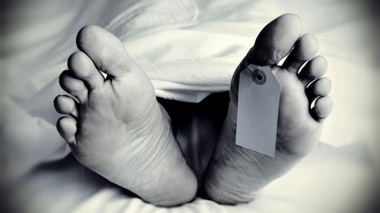 Death by lightning: കനത്ത മഴ; വർക്കലയിൽ മിന്നലേറ്റ് യുവാവ് മരിച്ചു Death by lightning: കനത്ത മഴ; വർക്കലയിൽ മിന്നലേറ്റ് യുവാവ് മരിച്ചു