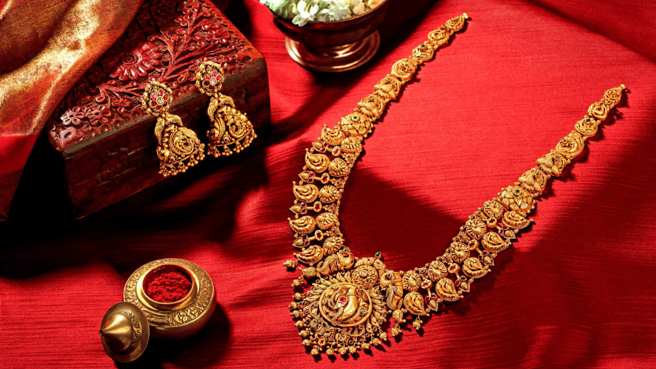 Kerala Gold Rate: അല്പം ആശ്വസിക്കാം! സ്വർണവിലയിൽ നേരിയ കുറവ്; അറിയാം ഇന്നത്തെ നിരക്ക്