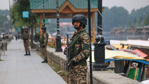 India Pakistan Conflict: യുദ്ധം പരിഹാരമല്ല, സമ്മാനിക്കുന്നത് വൻ സാമ്പത്തിക ബാധ്യത India Pakistan Conflict: യുദ്ധം പരിഹാരമല്ല, സമ്മാനിക്കുന്നത് വൻ സാമ്പത്തിക ബാധ്യത