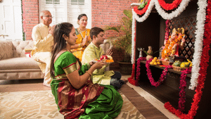 Pooja Room: ഐശ്വര്യവും സമ്പത്തും ഉറപ്പ്, പൂജാമുറി ഇങ്ങനെ ഒരുക്കൂ…