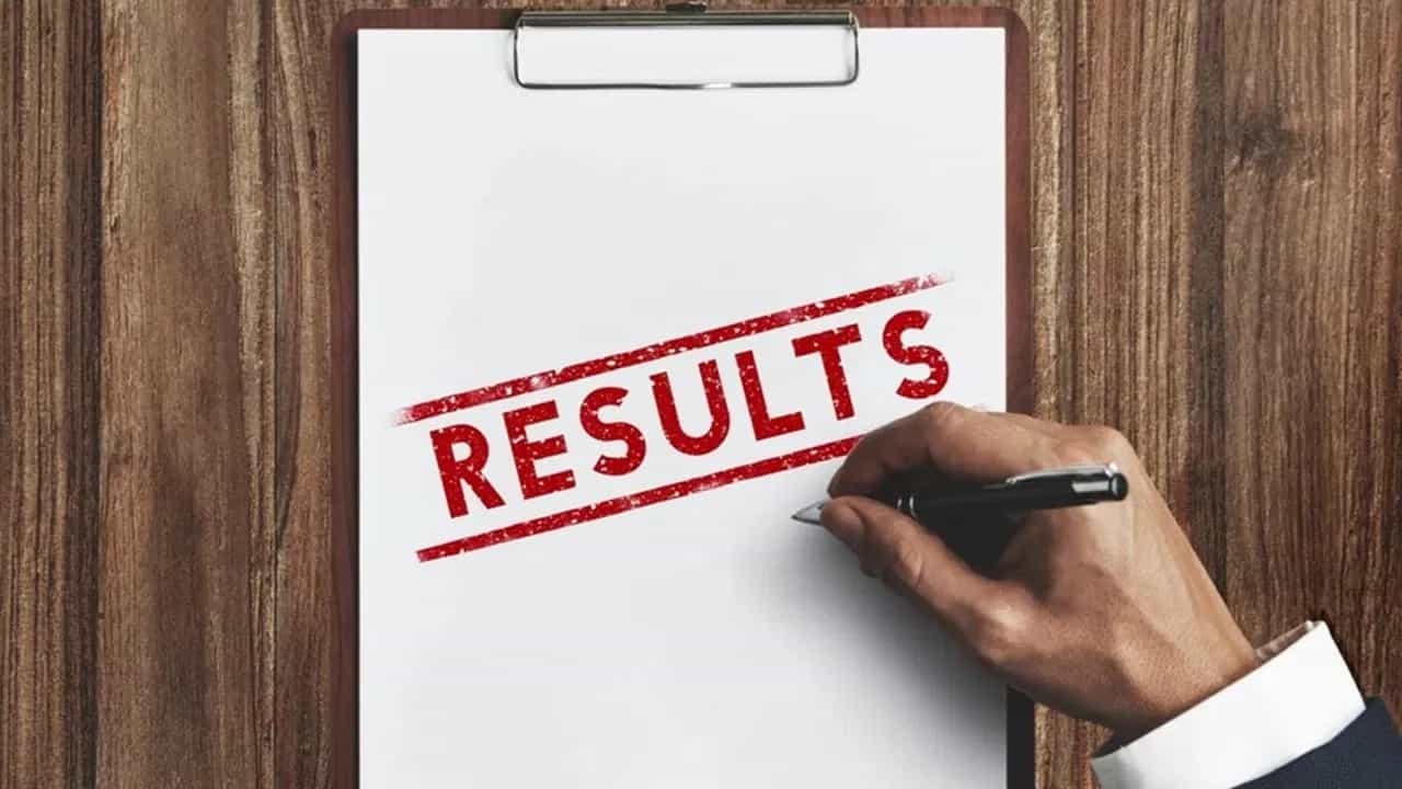 CBSE 12th Class Results 2025: കാത്തിരിപ്പിന് വിരാമം, സിബിഎസ്ഇ റിസല്ട്ടെത്തി; എങ്ങനെ അറിയാം? CBSE 12th Class Results 2025: കാത്തിരിപ്പിന് വിരാമം, സിബിഎസ്ഇ റിസല്ട്ടെത്തി; എങ്ങനെ അറിയാം?