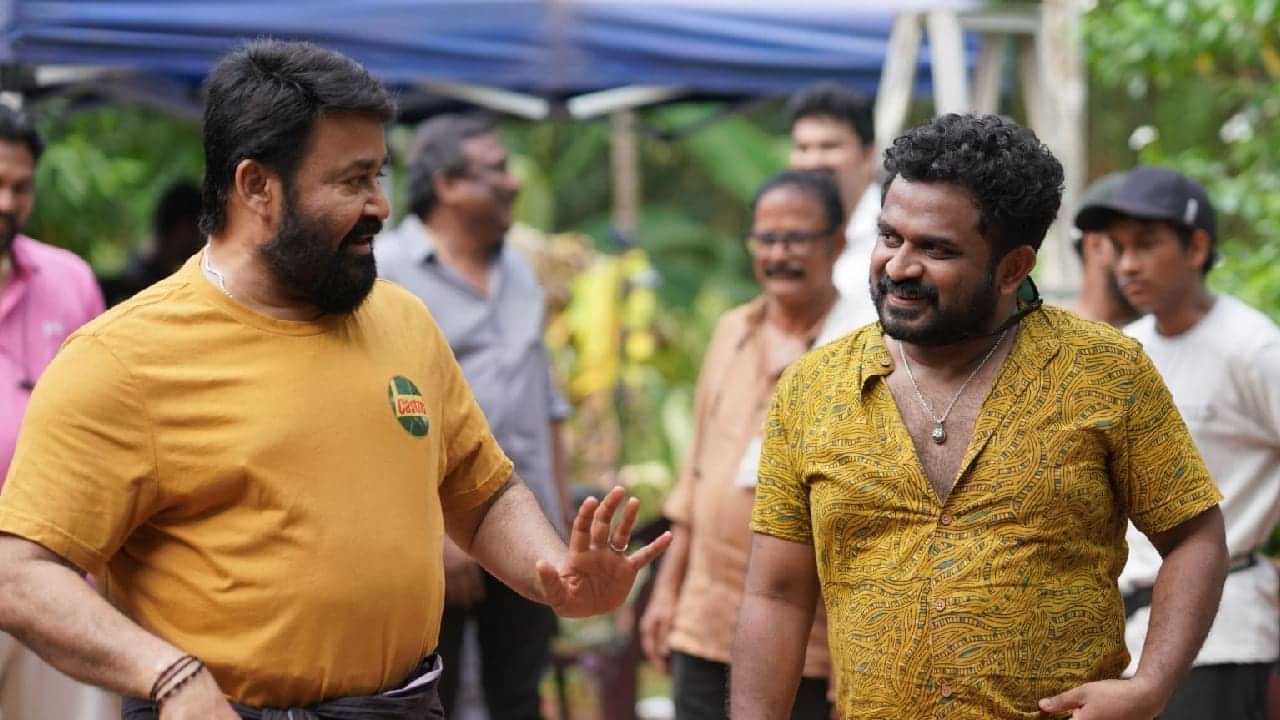 Tharun Moorthy: ആ പാട്ട് മൂളിക്കോട്ടെ എന്ന് ലാലേട്ടൻ ചോദിച്ചു, ഇളയരാജയാണ്, കോപ്പിറൈറ്റടിച്ച് പണി വാങ്ങണ്ടെന്ന് ഞാൻ അദ്ദേഹത്തോട് പറഞ്ഞു: തരുൺ മൂർത്തി