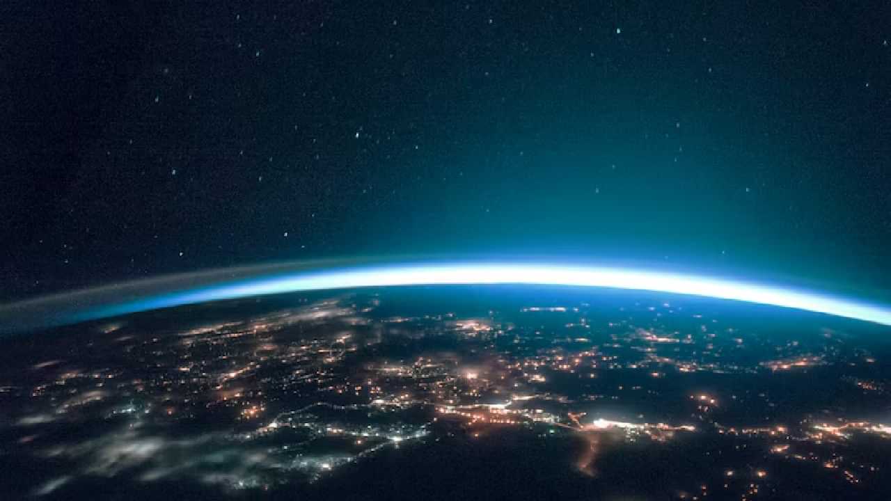 Life On Earth: ഭൂമിയില് ജീവന് ഇനി എത്രനാള്? ഗവേഷകലോകം ആ ഉത്തരം കണ്ടെത്തി Life On Earth: ഭൂമിയില് ജീവന് ഇനി എത്രനാള്? ഗവേഷകലോകം ആ ഉത്തരം കണ്ടെത്തി