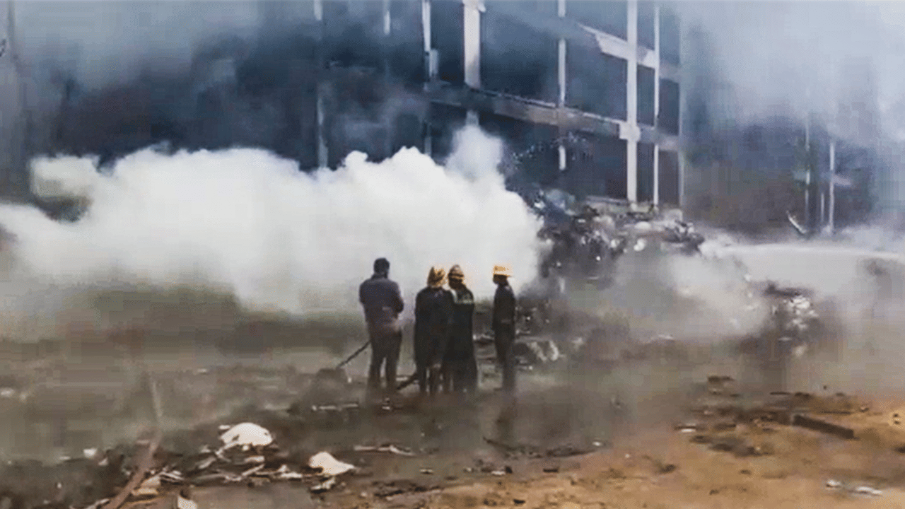 Ahmedabad Air India Crash: വിമാനാപകടമുണ്ടായാൽ ആദ്യം തേടുന്നത്; എന്താണ് ഓറഞ്ച് നിറമുള്ള ബ്ലാക്ക് ബോക്‌സ്?