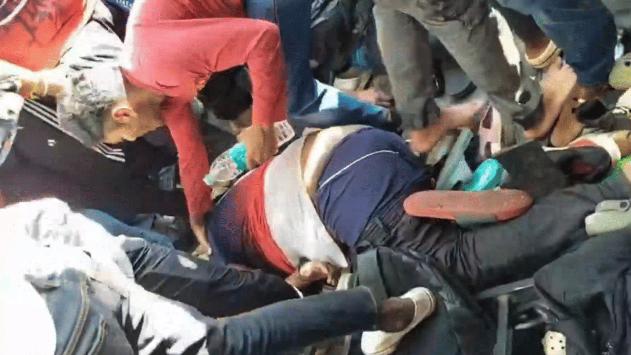 Chinnaswamy Stadium Stampede: ചിന്നസ്വാമി ദുരന്തം; കര്‍ണാടക ക്രിക്കറ്റ് അസോസിയേഷൻ ഭാരവാഹികളുടെ അറസ്റ്റ് തടഞ്ഞ് ഹൈക്കോടതി