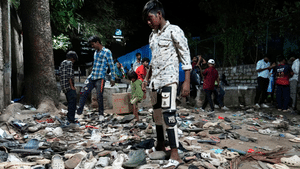 Bengaluru Stampede: ‘അവളുടെ ലാപ്ടോപ്പ് ഇപ്പോഴും ഓഫീസ് മേശപ്പുറത്തുണ്ട്, പക്ഷേ അവൾ ഇല്ല’: ചിന്നസ്വാമി ദുരന്തത്തിൽ മരിച്ചവരിൽ ഐടി ജീവനക്കാരിയും Bengaluru Stampede: ‘അവളുടെ ലാപ്ടോപ്പ് ഇപ്പോഴും ഓഫീസ് മേശപ്പുറത്തുണ്ട്, പക്ഷേ അവൾ ഇല്ല’: ചിന്നസ്വാമി ദുരന്തത്തിൽ മരിച്ചവരിൽ ഐടി ജീവനക്കാരിയും