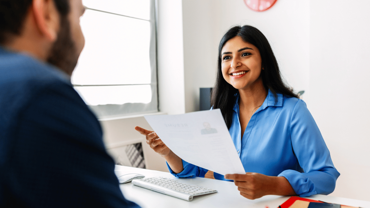 Bharat Petroleum Recruitment 2025: ഭാരത് പെട്രോളിയത്തിൽ നിരവധി ഒഴിവുകൾ; 1,40,000 വരെ ശമ്പളം, അപേക്ഷിക്കേണ്ടതിങ്ങനെ