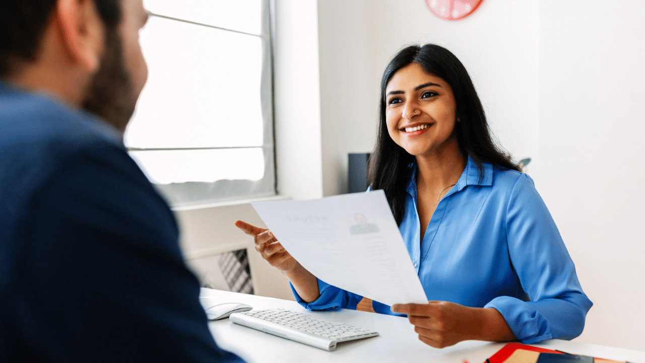 Bharat Petroleum Recruitment 2025: ഭാരത് പെട്രോളിയത്തിൽ നിരവധി ഒഴിവുകൾ; 1,40,000 വരെ ശമ്പളം, അപേക്ഷിക്കേണ്ടതിങ്ങനെ