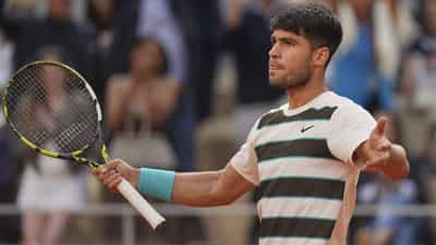 French Open 2025: വിട്ടുകൊടുക്കില്ല മോനേ, ഫ്രഞ്ച് ഓപ്പണ്‍ കിരീടം അല്‍കാരസിന്റെ കൈയില്‍ ഭദ്രം, സിന്നര്‍ അടിയറവ് പറഞ്ഞു