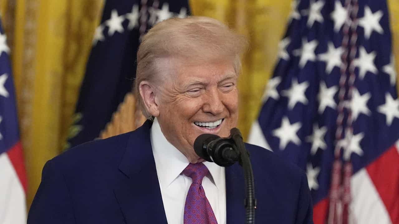 Donald Trump Tariff Threat: 25% തീരുവയും പിഴയും! സമ്പദ്‌വ്യവസ്ഥയ്ക്ക് 30 ബില്യണ്‍ ഡോളറിലധികം നഷ്ടമുണ്ടായേക്കും